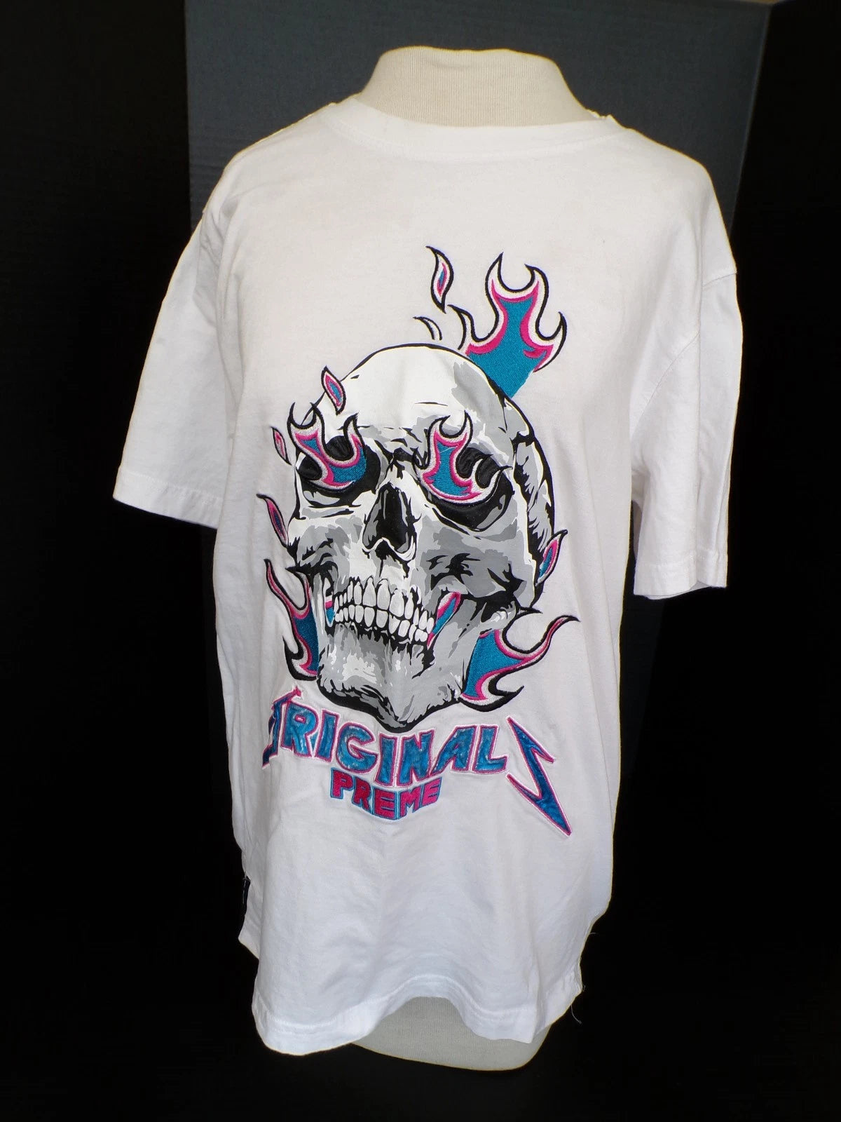 Preme Y2K Originals Skull Flames White T-shirt Embroidered Short Sleeve Size M