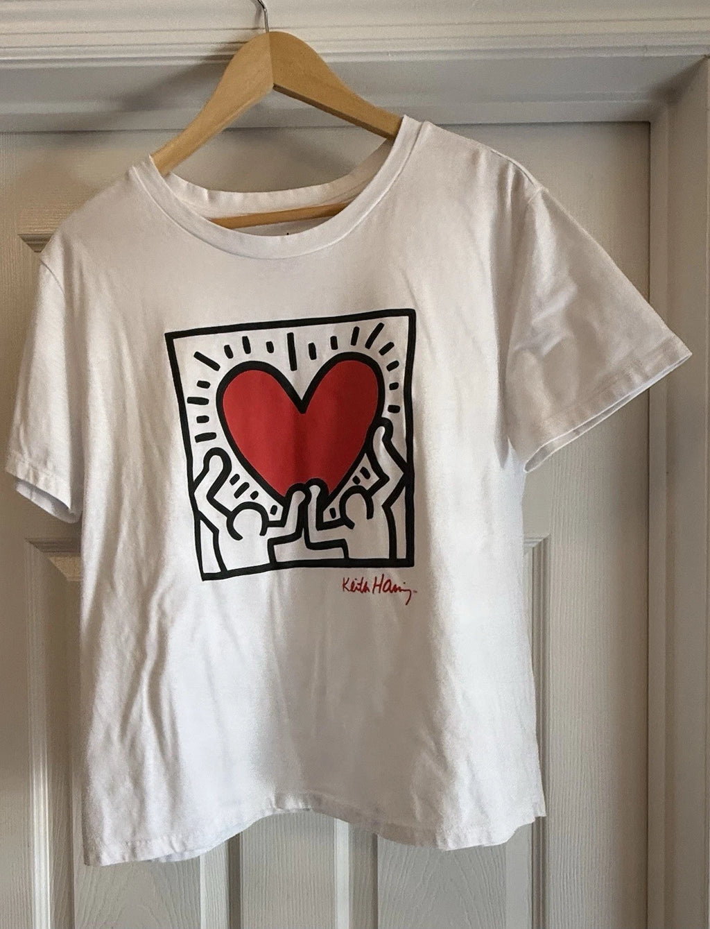 Keith Haring Graphic T-Shirt Men Large White Heart Art Short Sleeve Crewneck Tee