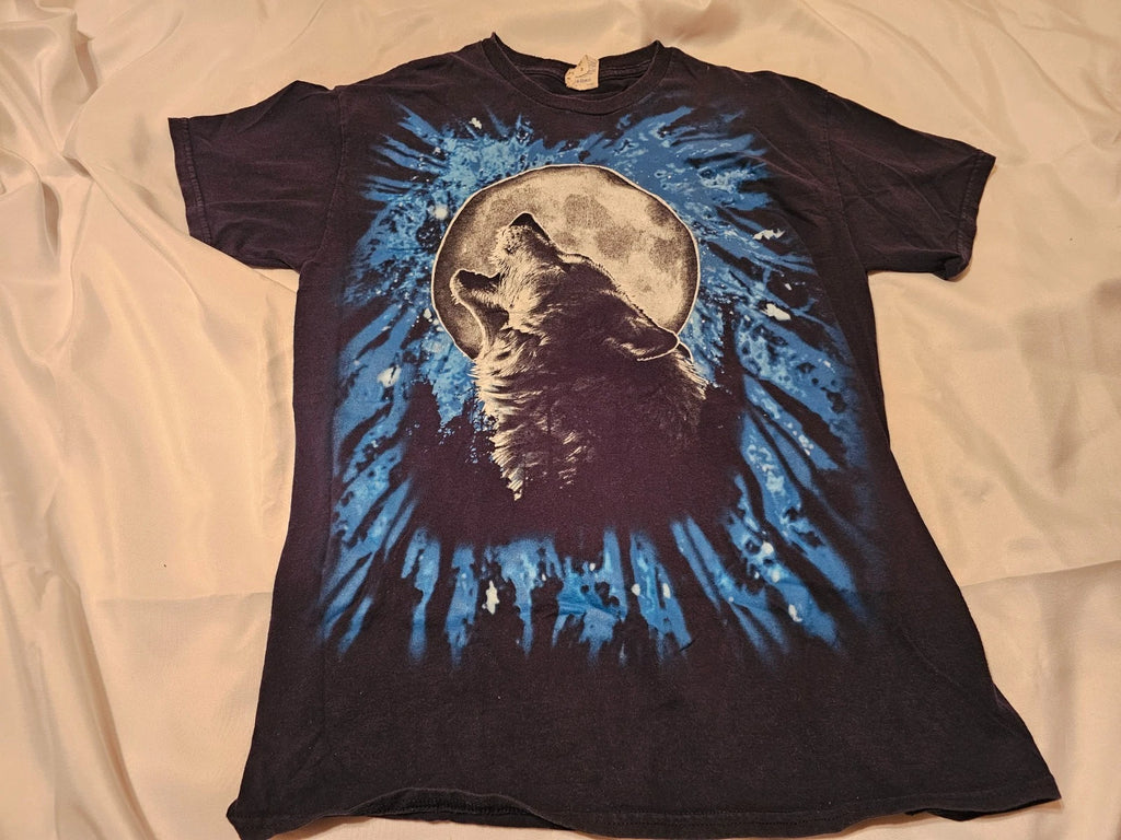 Gildan Howling Wolf Shirt - Adult Size Medium