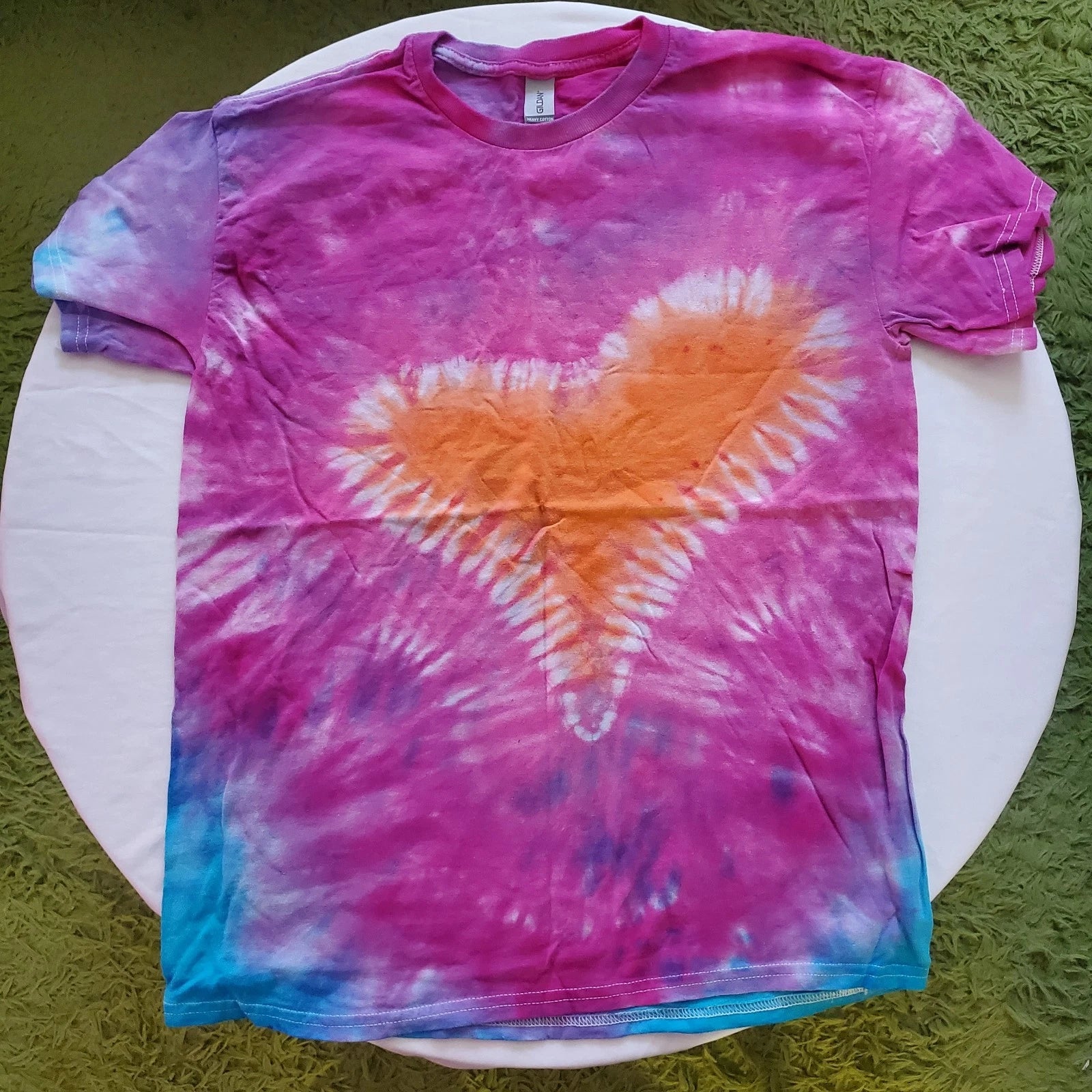 Tie-Dye T-Shirt – Heartburst Pink & Orange – Gildan Heavy Cotton – Size MediumT