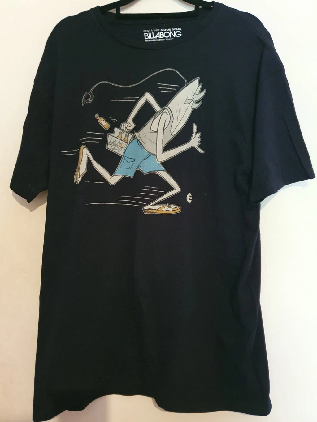Billabong Graphic Print Black Tshirt Size L  Surfing Y2K Cotton Shirt