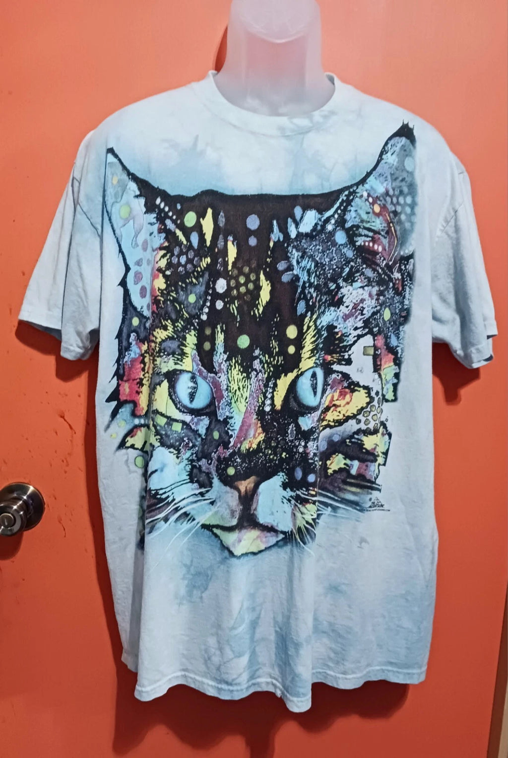 The Mountain Cat Lover Blue Tie-dyed T-Shirt SIZE LARGE