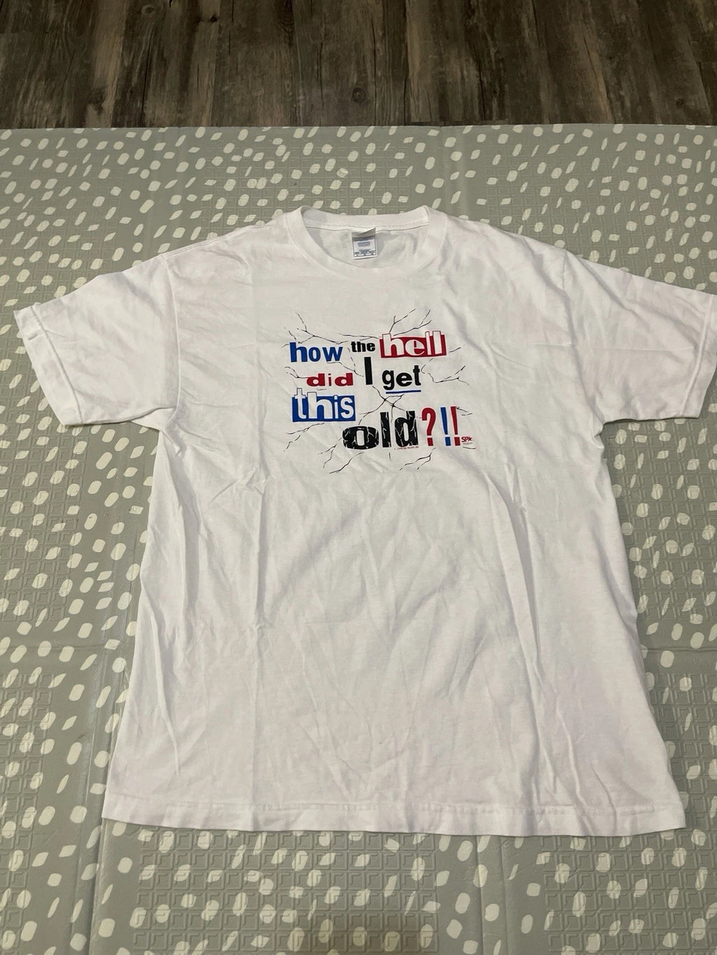 VINTAGE 90s NOVELTY GRAPHIC SHIRT HOW THE HELL DID I GET THIS OLD!! Size Large