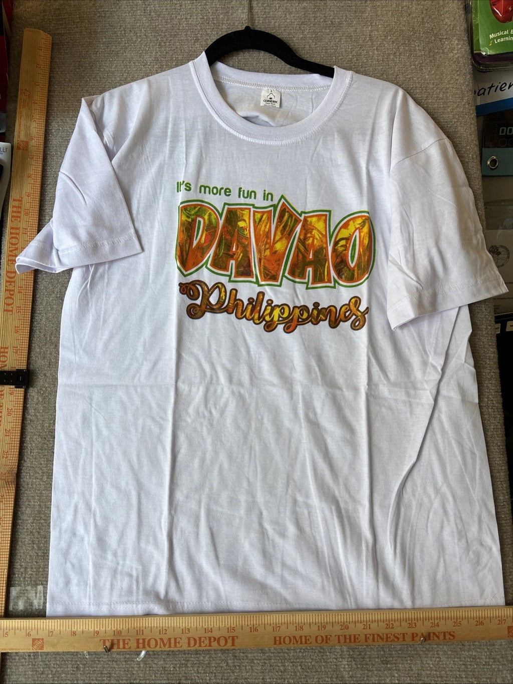 NWOT 2000s Davao Philippines Souvenir T-Shirt. Men’s Size Large