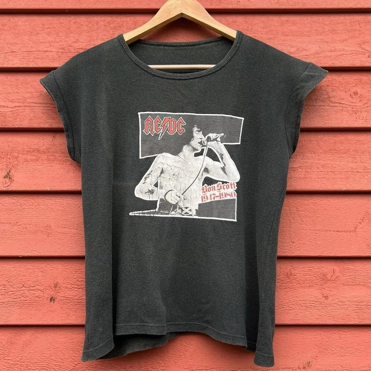 Vintage 80’s AC/DC Bon Scott Memorial T-Shirt Size Small