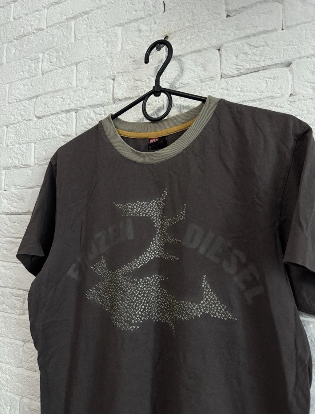 Vintage Y2K T-shirt Diesel Huge Logo Tee Sz L