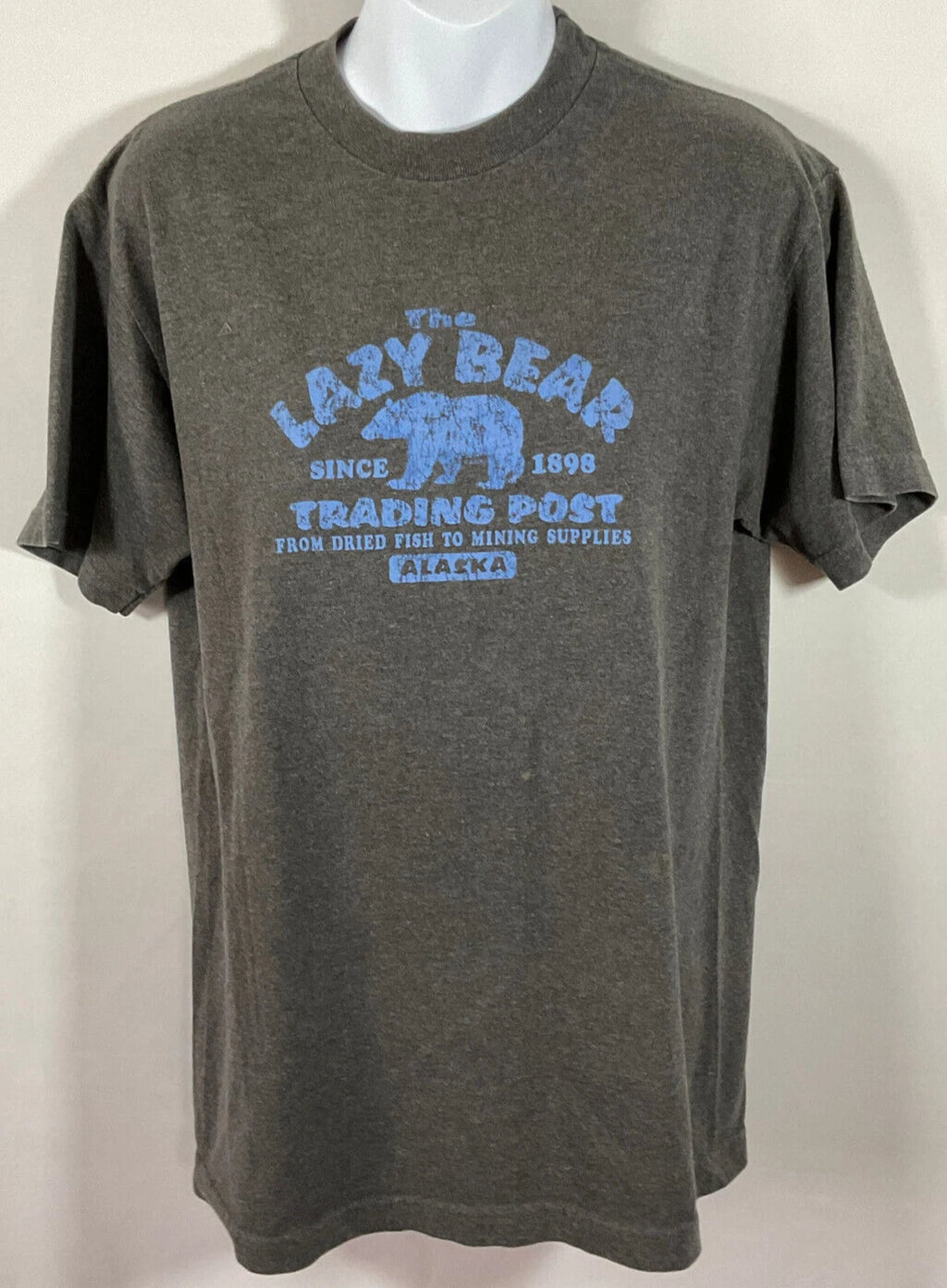 The Lazy Bear Trading Post Alaska Gray T shirt Mens M