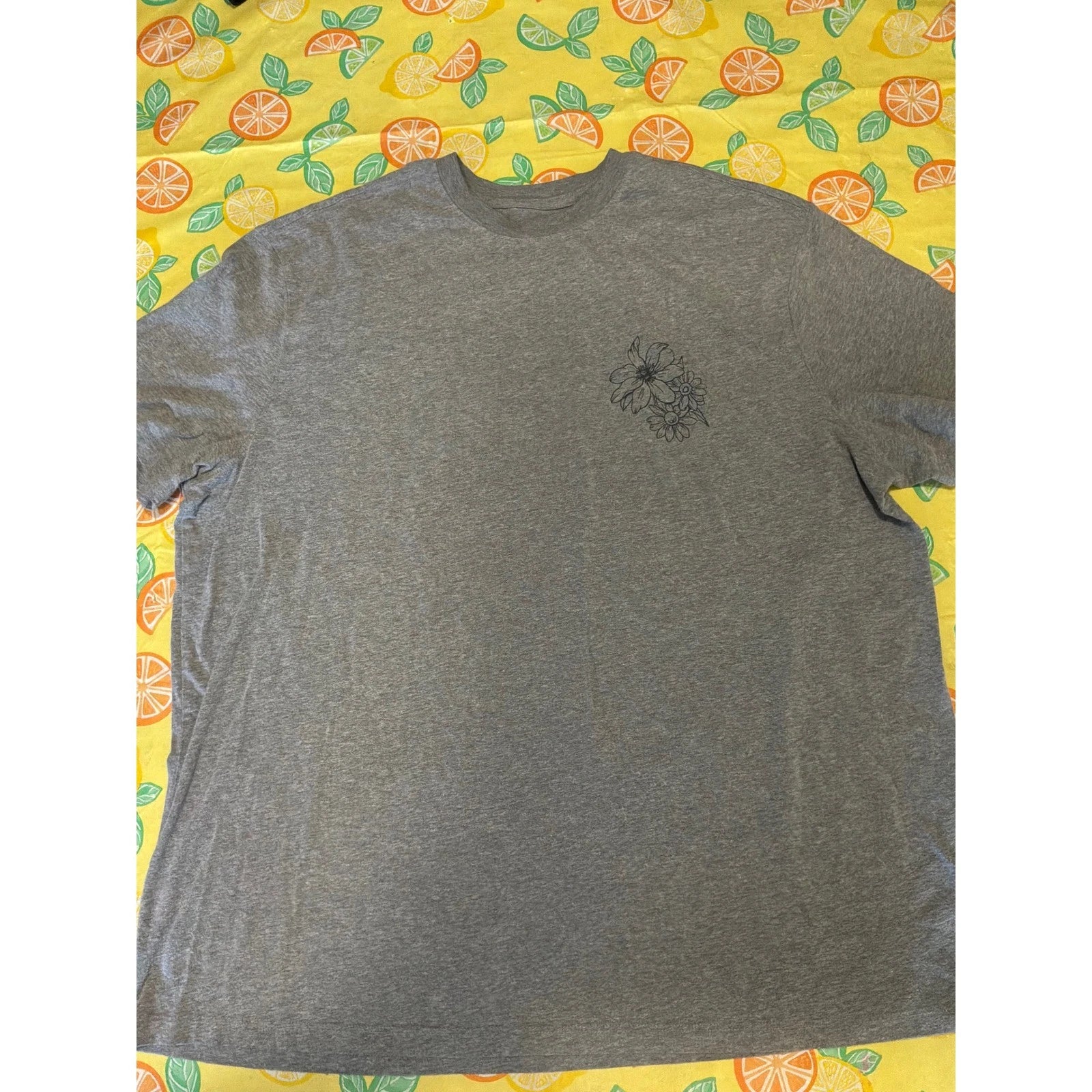 Cottagecore Mens Goodfellow & Co Floral Graphic T-Shirt XXL Gray