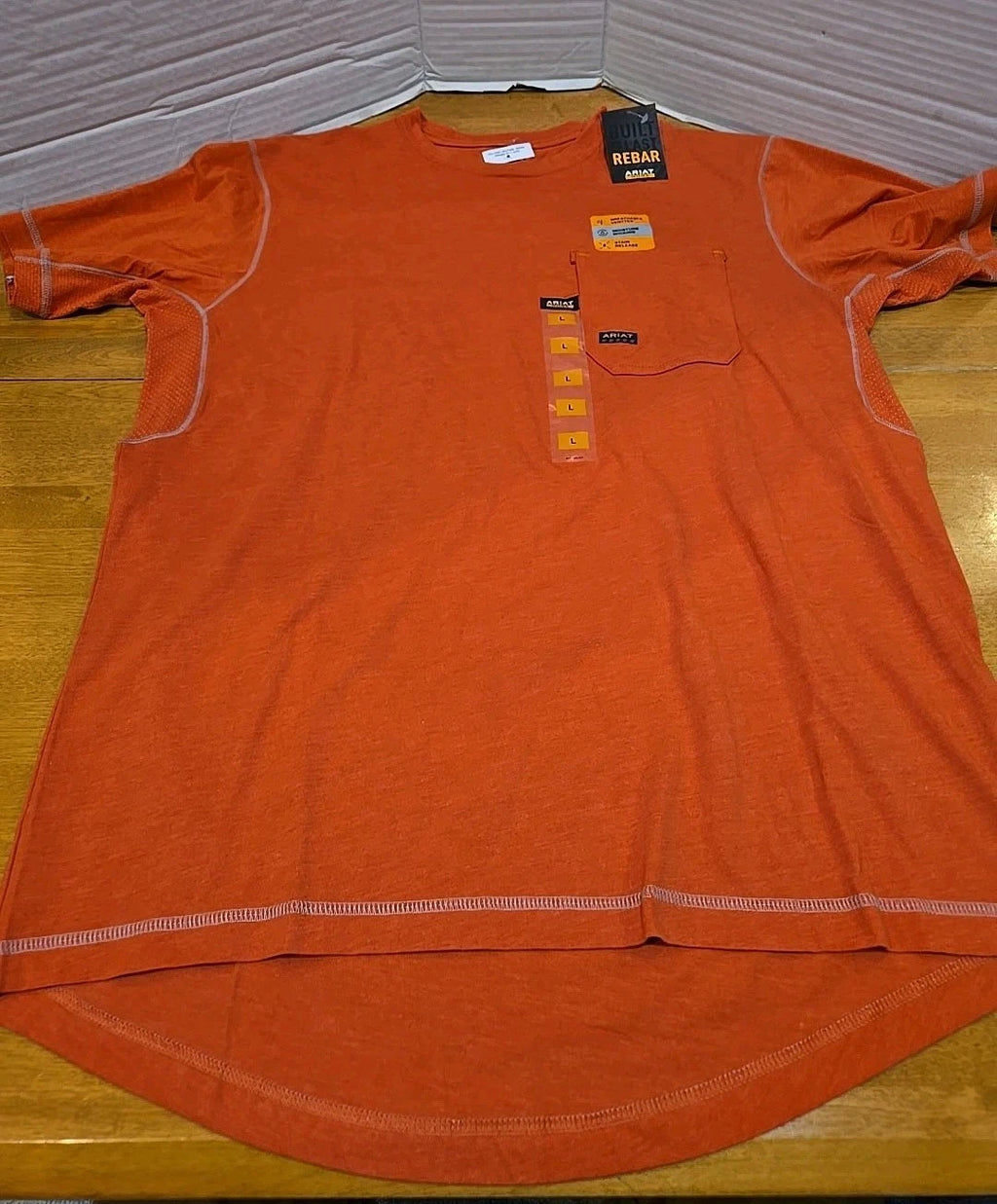 Ariat Work Rebar T-shirt Men's L NWT Vented Wicking Outdoor Work Gorpcore