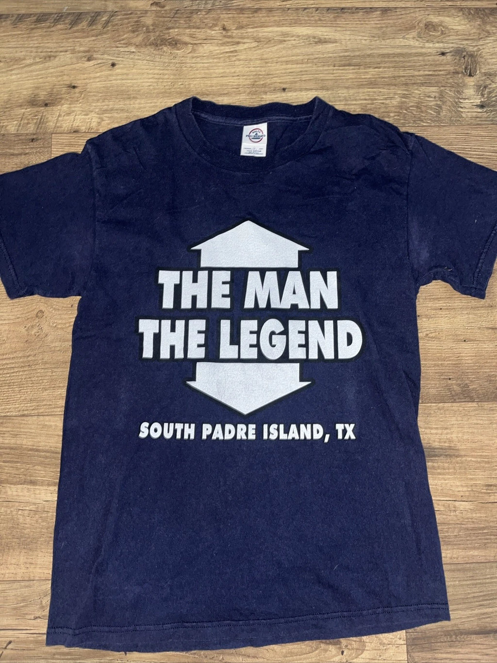 Vintage Funny Y2K “The Man, The Legend” Tshirt Sz S