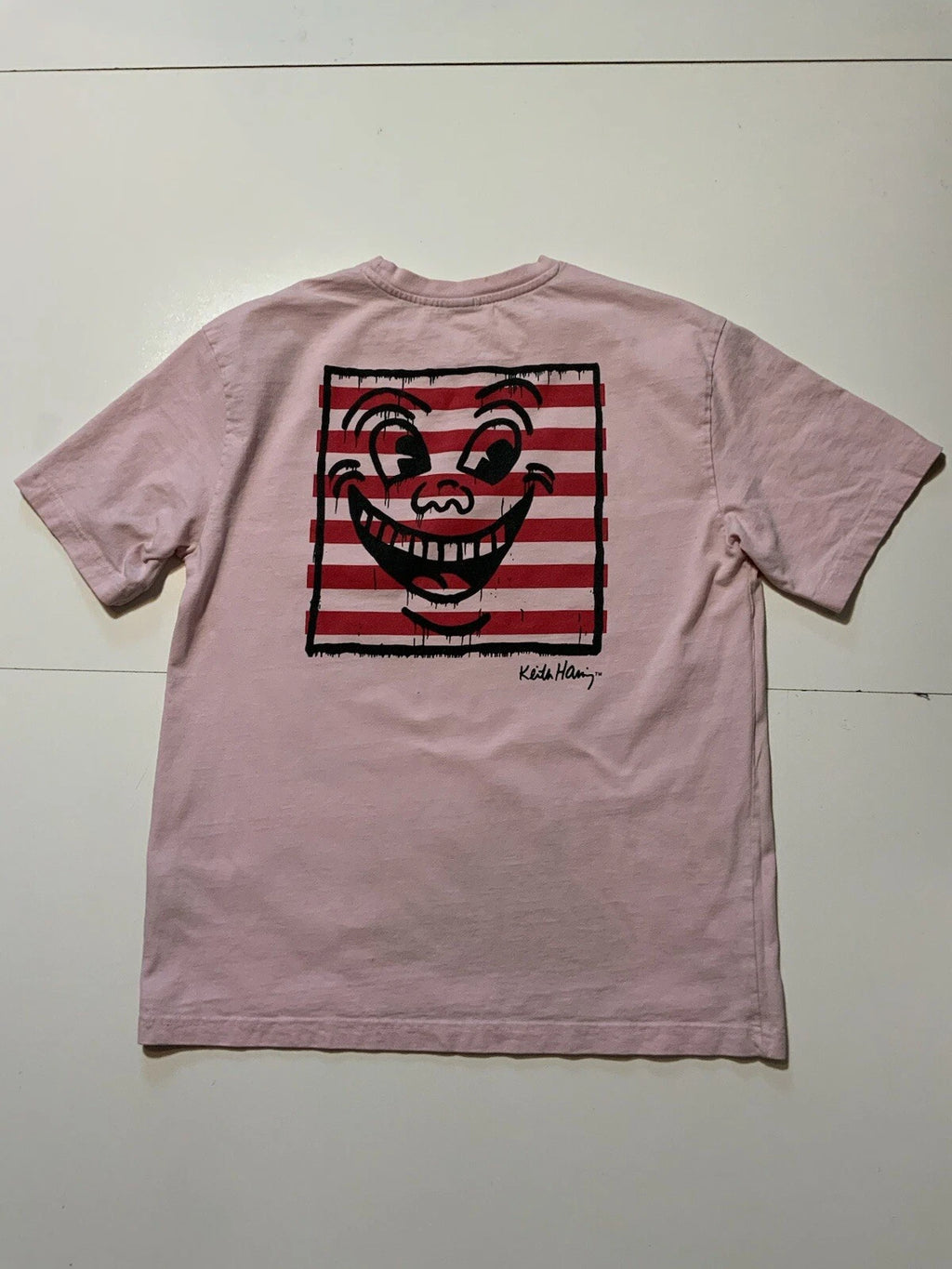 Keith Haring Foundation Smiley Face Pink Pop Art Graphic S/S Crewneck T-Shirt