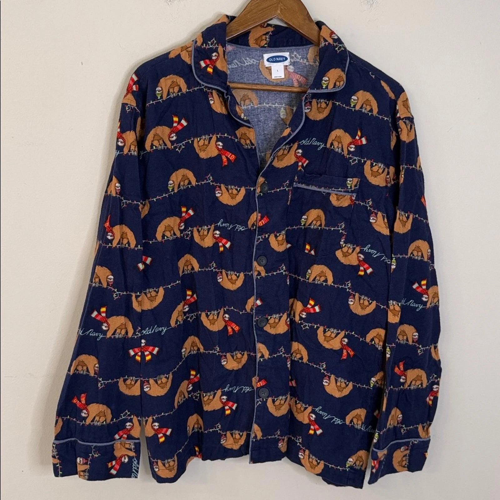 Old Navy Sloth Christmas lights cotton flannel pajama top pocket button up SZ LG