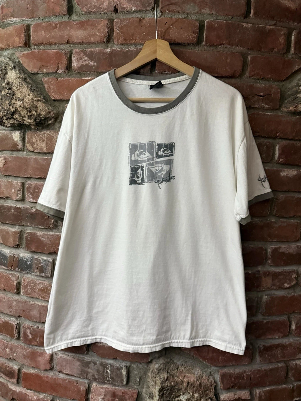 Vintage 2000s Y2K Quiksilver Ringer Shirt Size L Surf Wear