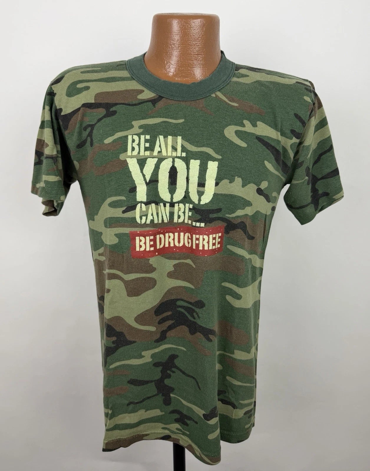 Vintage Camo Shirt Mens Medium Camouflage Ringer Tee Drug Free T-shirt 90s Y2K