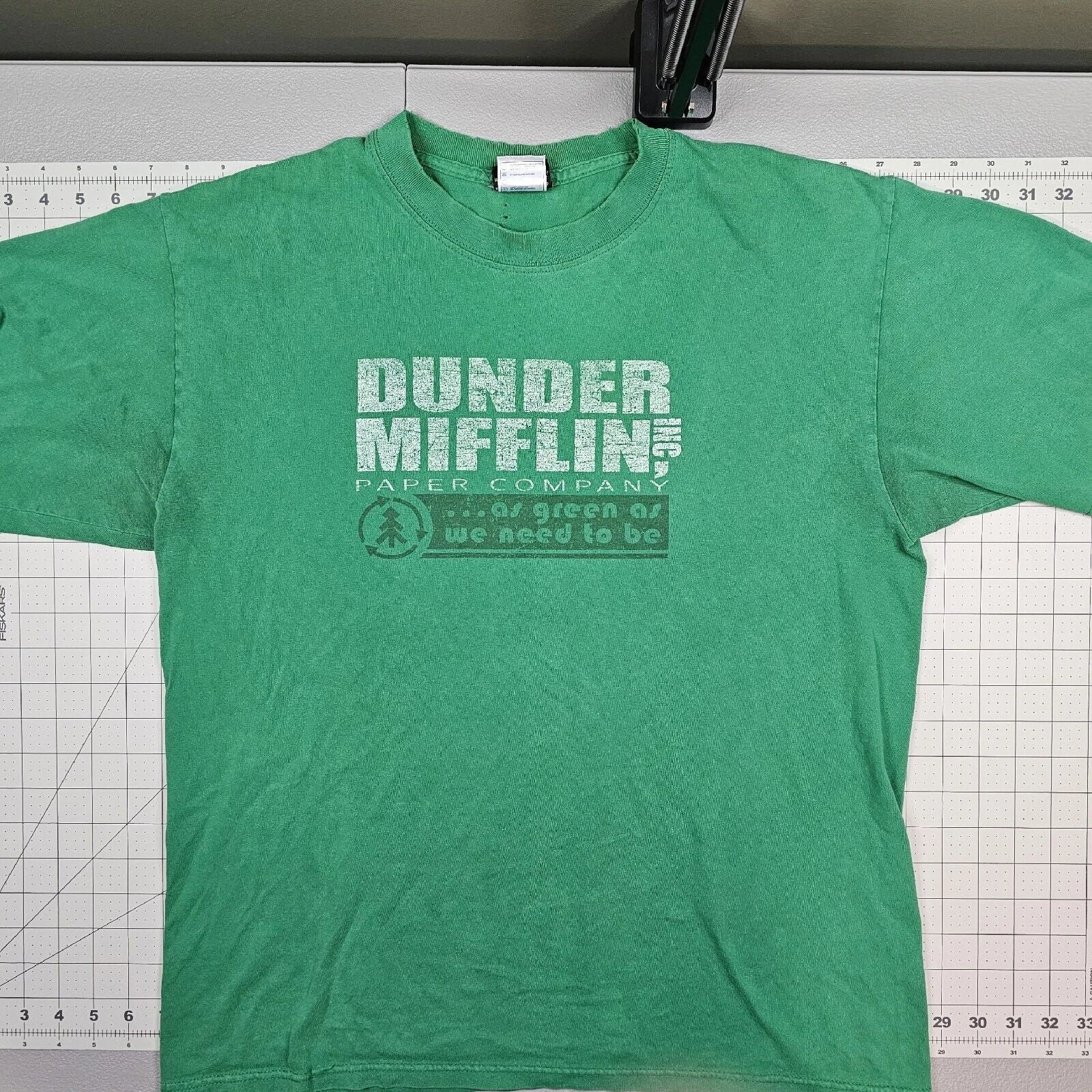 Vintage The Office Tshirt Large Green TV Y2K Streetwear Dunder Mifflin Comedy