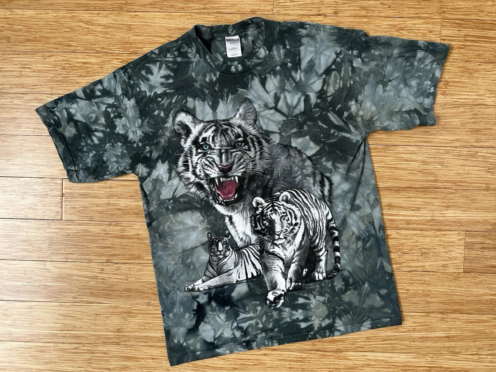 Vintage Y2K White Tiger Tie Dye AOP Graphic Print Animal T Shirt Size Large