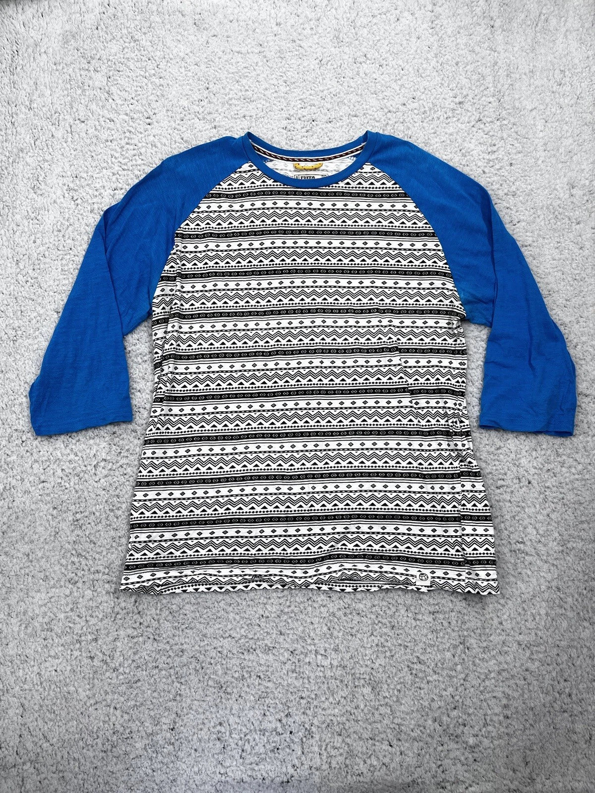 Men's Free Planet White Geometric Blue Raglan Sleeve Boho Shirt Size L
