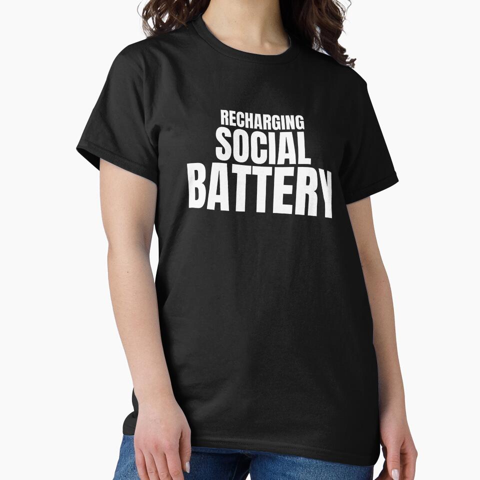 Recharging Social Battery – Funny Introvert Quote by ArtPer-design