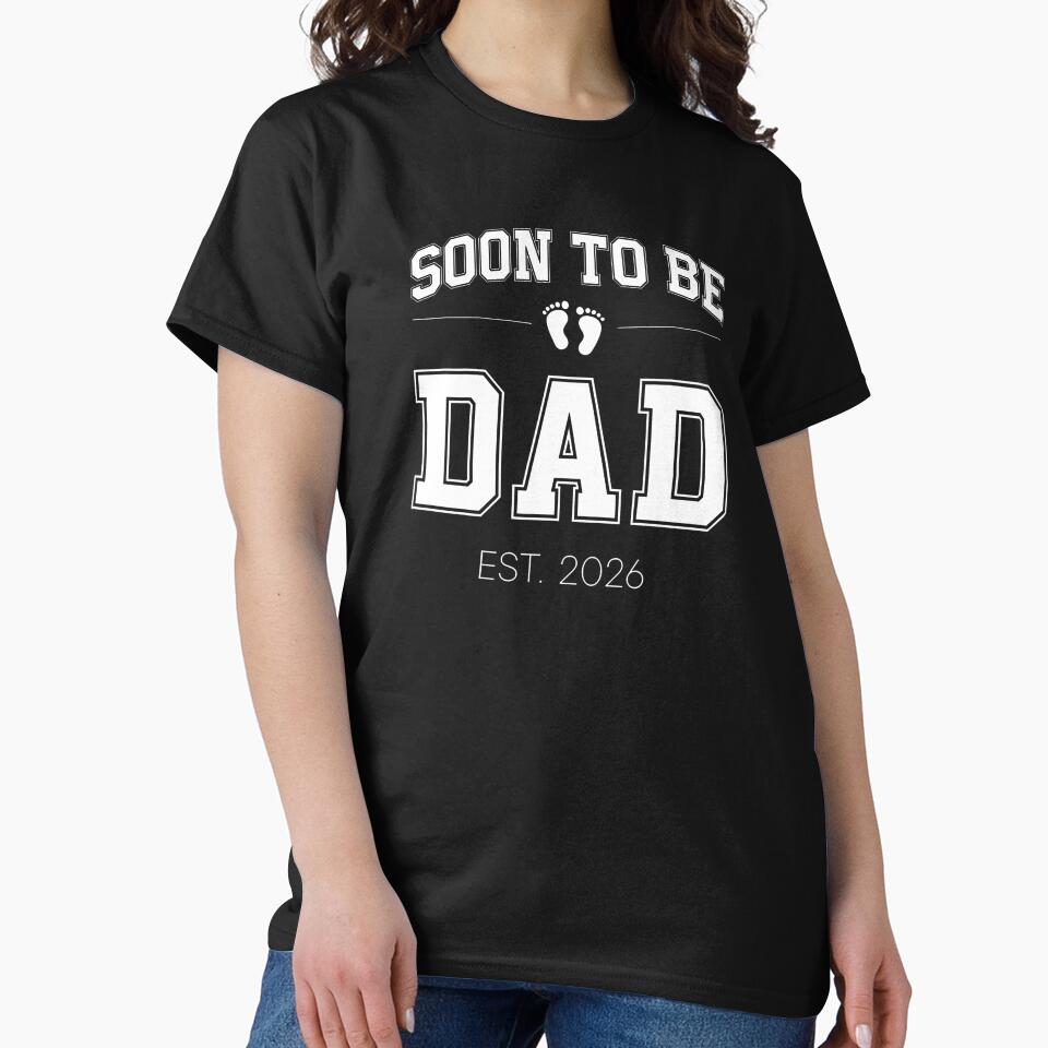 Soon To Be Dad Est 2026 Varsity First Time Daddy by GabrielaPeterse