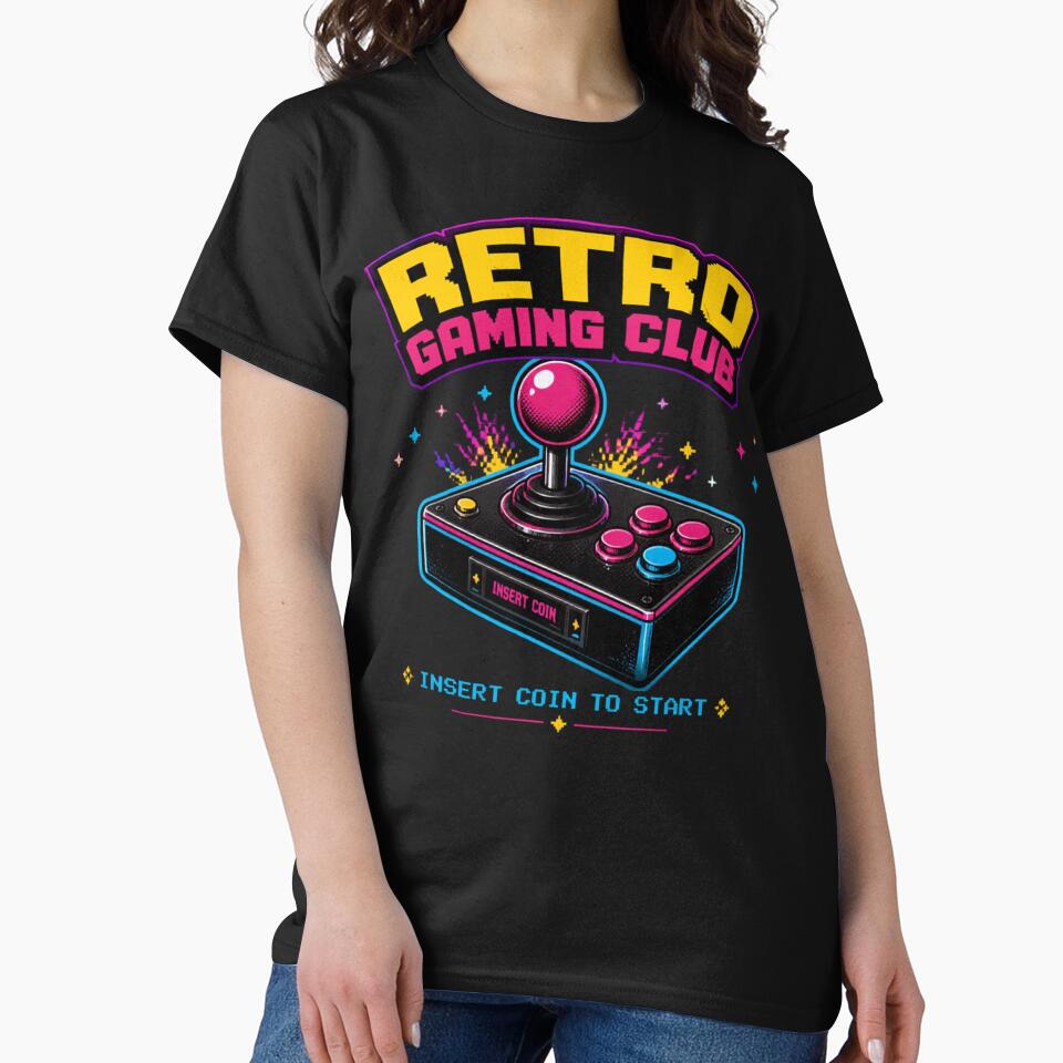 RETRO GAMING CLUB INSERT COIN TO START by Julartwear