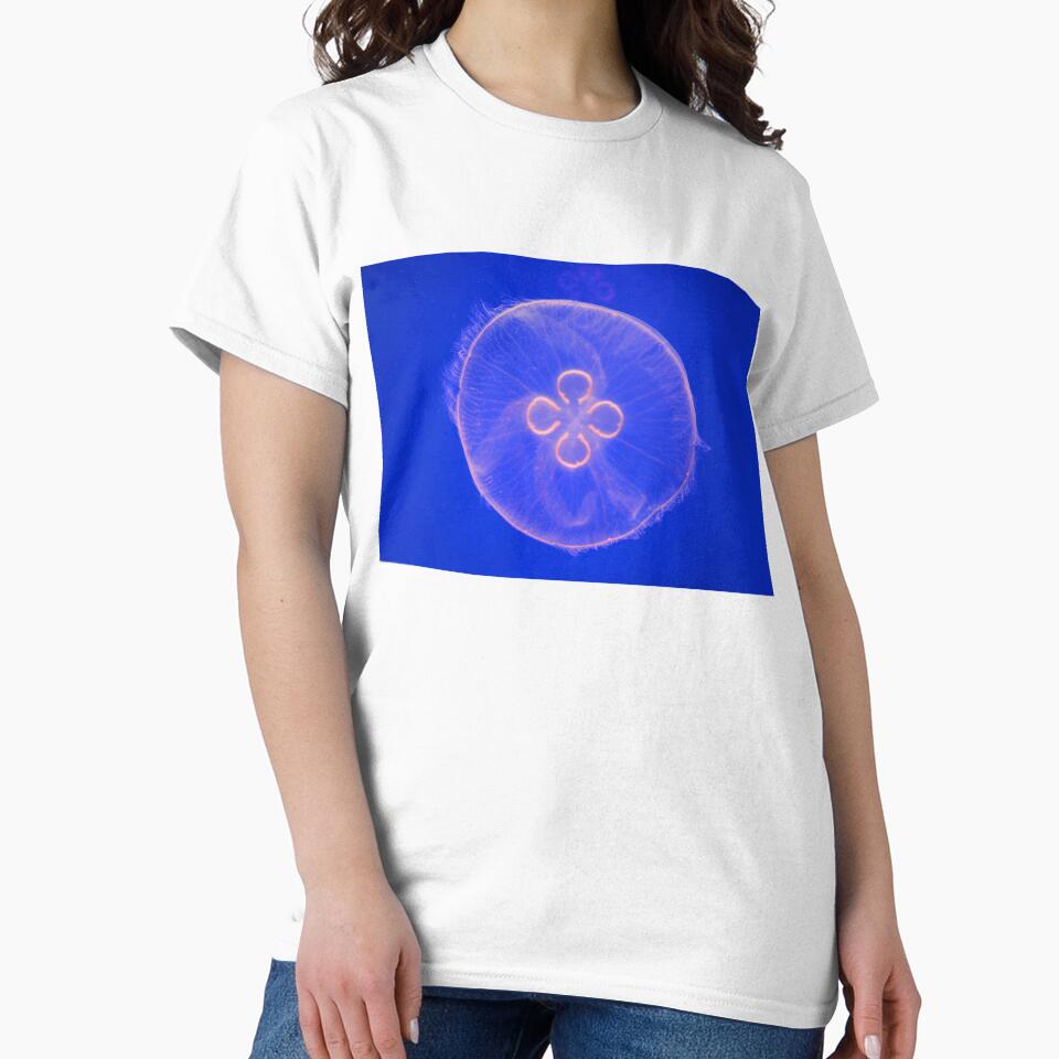 Jellyfish by Savannah Gibbs