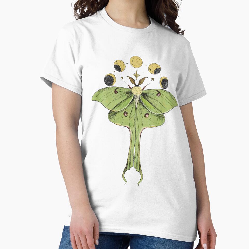 Pretty Luna Moth by Kira Monk